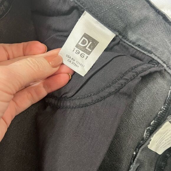 DL1961 Women's Margaux Instascuplt Skinny Fit Ankle Jean gray 30 10 - Picture 3 of 13